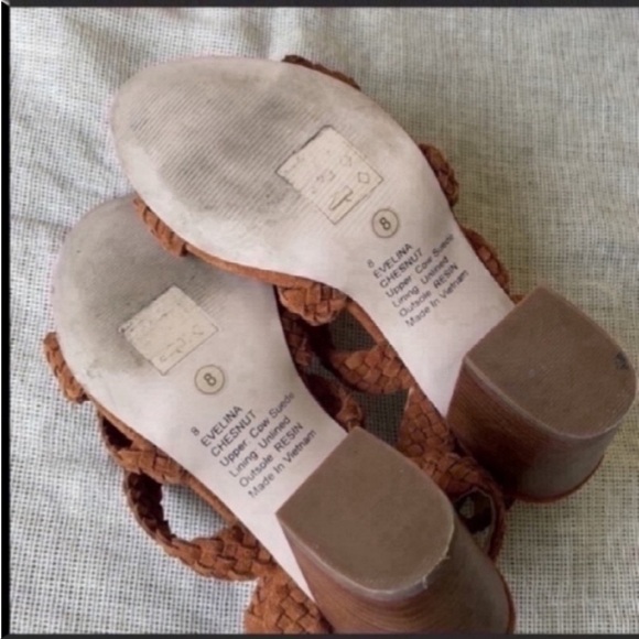 Sole Society Eveline Chestnut Heel Beach Vacation
size 8 braided - Picture 3 of 8